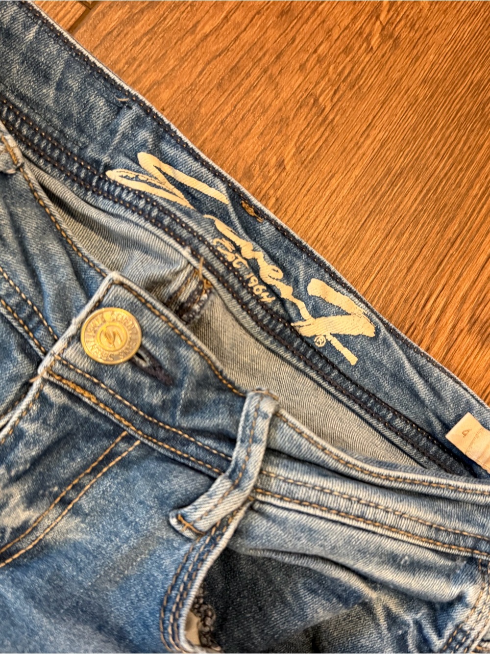 Seven 7 Women’s Light Blue Denim Jeans - Vintage Wash